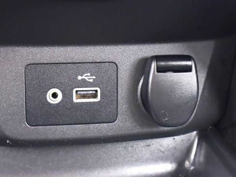 Used 2019 Nissan Rogue Sport SV w/ All-Weather Package FWD image 28