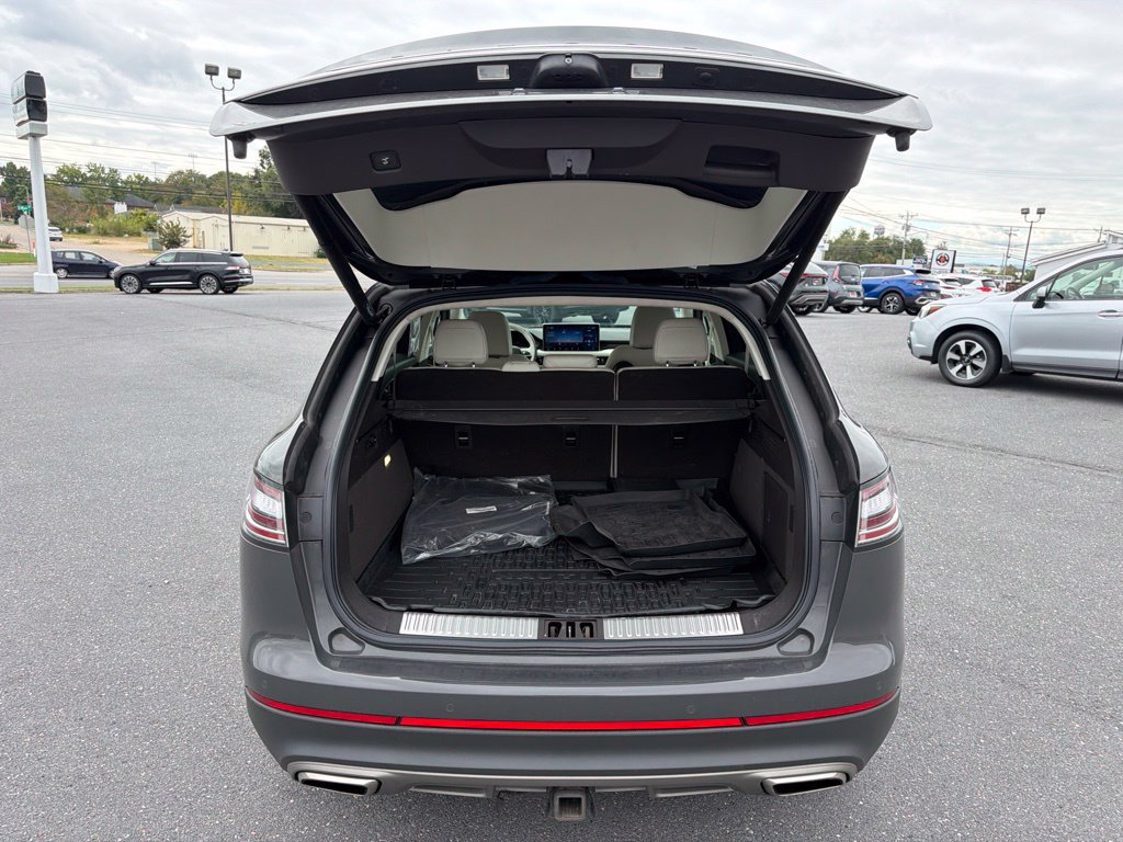 Certified 2022 Lincoln Nautilus Black Label w/ Class II Trailer Tow Package AWD/4WD image 16