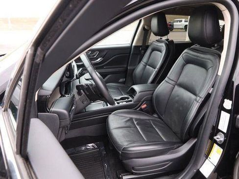 Used 2024 Lincoln Corsair Reserve w/ Equipment Group 201A image 9