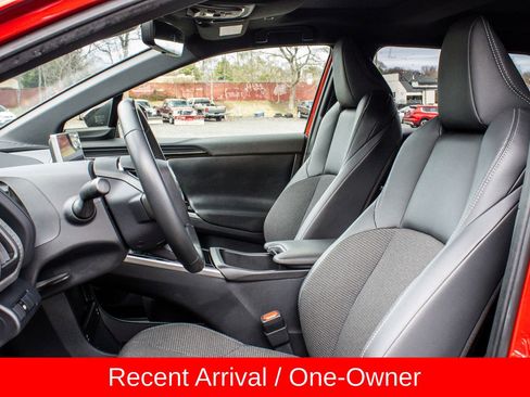 Used 2023 Toyota bZ4X XLE AWD/4WD image 11