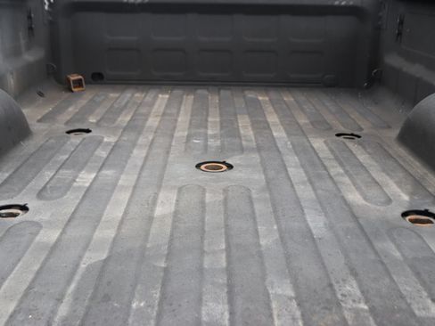 Used 2024 RAM 3500 Tradesman w/ Chrome Appearance Group AWD/4WD image 9