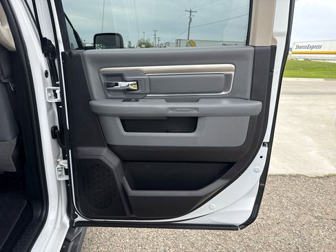 Used 2017 RAM 1500 Big Horn AWD/4WD image 28