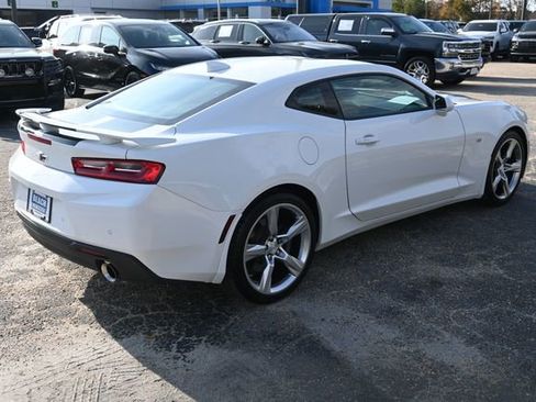 Used 2016 Chevrolet Camaro SS image 5