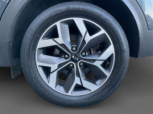 Used 2020 Kia Sportage EX image 8
