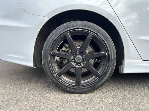Used 2019 Ford Fusion Titanium AWD/4WD image 4