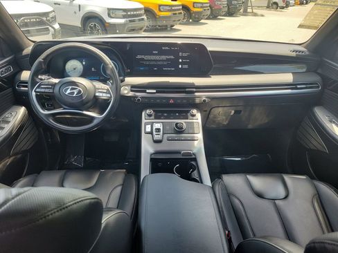 Used 2023 Hyundai Palisade Calligraphy FWD image 11