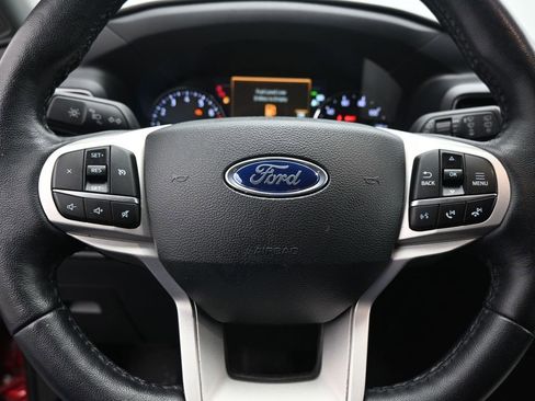Certified 2023 Ford Explorer XLT w/ Equipment Group 202A image 12