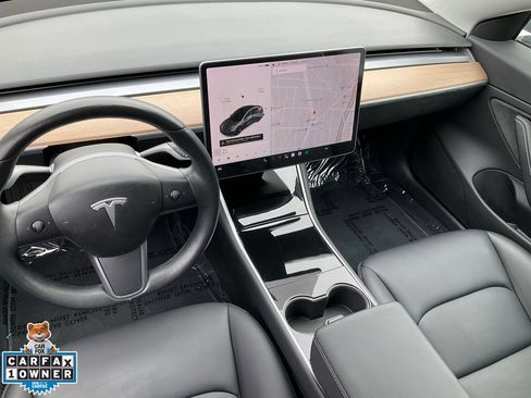 Used 2018 Tesla Model 3 Long Range RWD image 46