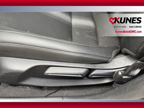Used 2024 Honda Civic Sport image 7