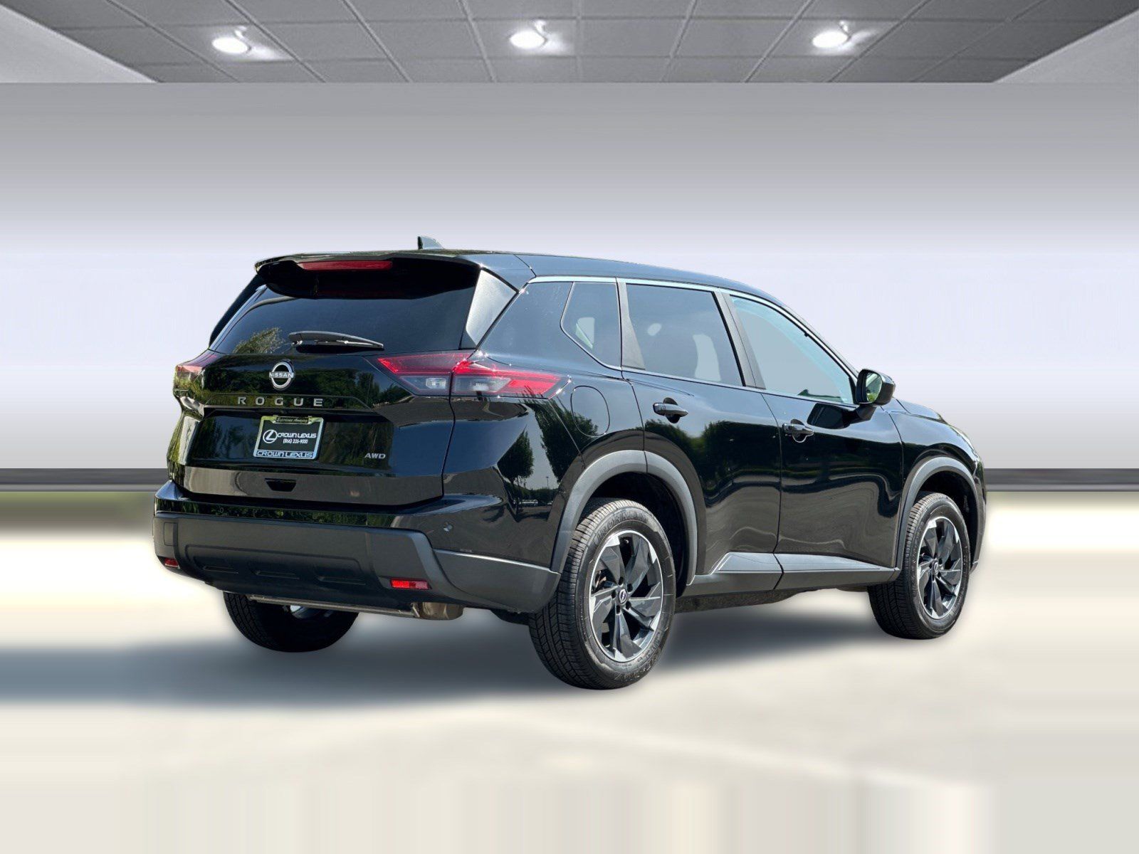Used 2025 Nissan Rogue SV AWD/4WD image 9