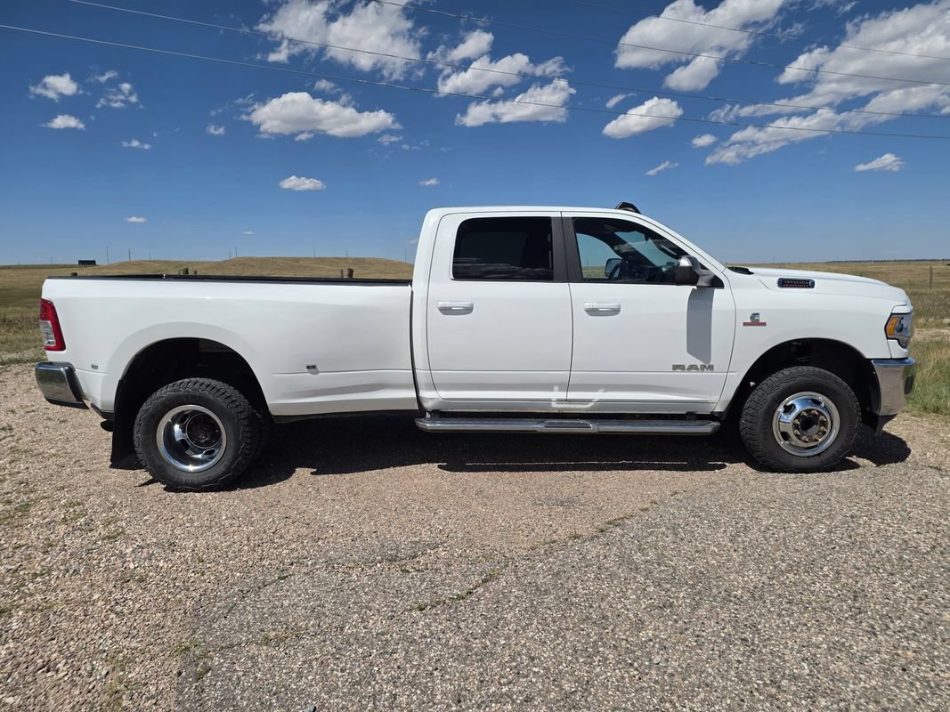 Used 2022 RAM 3500 Big Horn AWD/4WD image 6