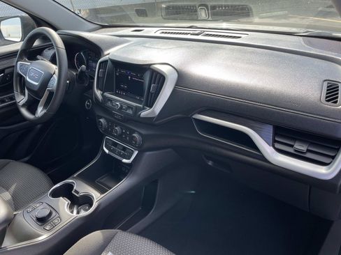 Used 2023 GMC Terrain SLE w/ Driver Convenience Package image 29