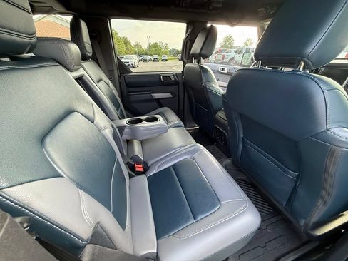 Used 2022 Ford Bronco Outer Banks w/ Sasquatch Package AWD/4WD image 24