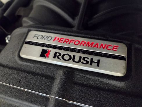 Used 2022 Ford Mustang GT Premium w/ Equipment Group 401A RWD image 10