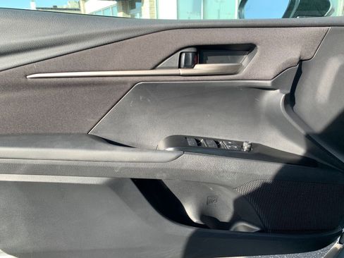 Used 2025 Toyota Camry LE image 20