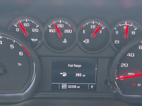 Used 2022 Chevrolet Silverado 1500 Custom Trail Boss w/ LPO, Dark Essentials Package AWD/4WD image 10