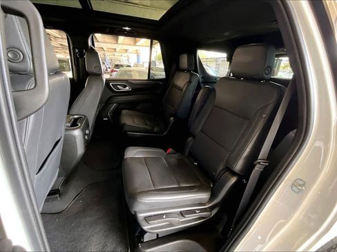 Used 2023 Chevrolet Tahoe LT w/ LT Signature Plus Package image 19