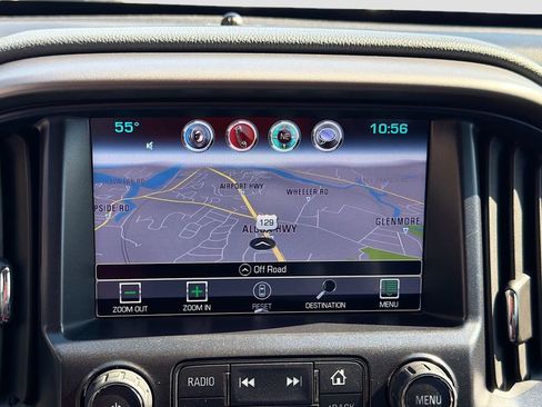 Used 2017 Chevrolet Colorado Z71 image 14