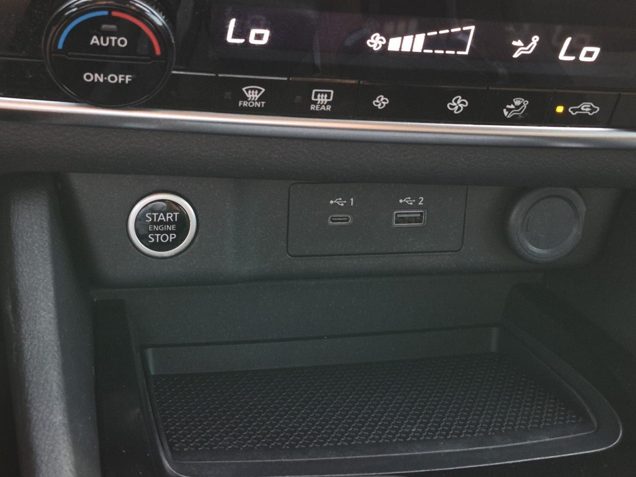 Used 2023 Nissan Rogue SV FWD image 25
