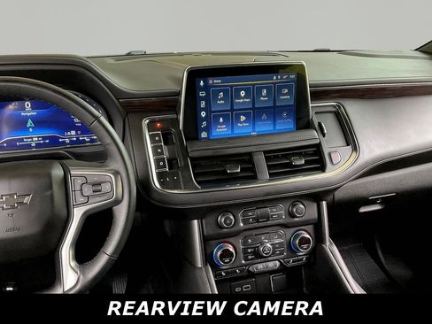 Used 2023 Chevrolet Suburban Z71 w/ Z71 Off-Road Package AWD/4WD image 9