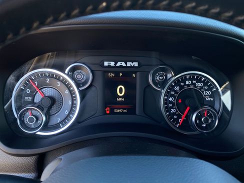 Used 2024 RAM 2500 Big Horn image 30