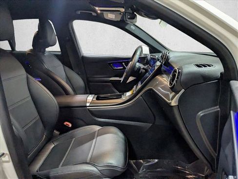 Certified 2025 Mercedes-Benz GLC 300 4MATIC image 21