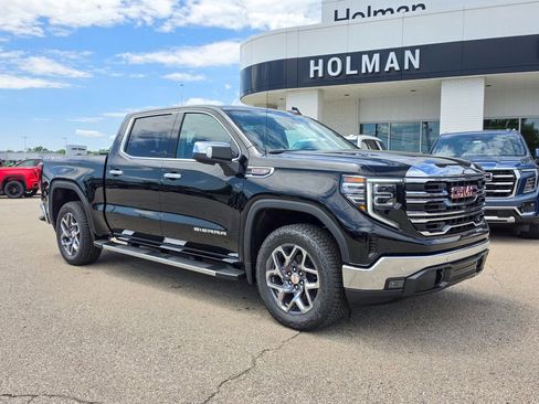 New 2026 GMC Sierra 1500 SLT w/ SLT Premium Plus Package AWD/4WD image 1
