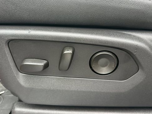 Certified 2023 Chevrolet Silverado 1500 ZR2 w/ Technology Package image 13