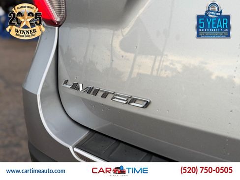 Used 2022 Ford Explorer Limited RWD image 5