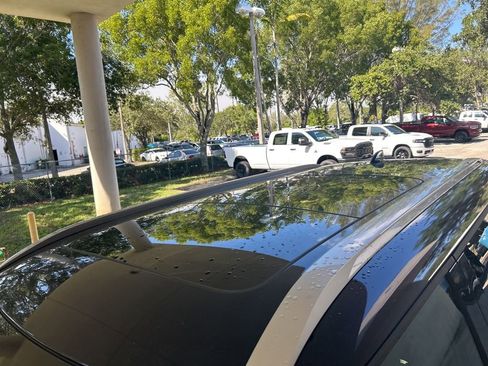 New 2025 Mitsubishi Outlander SEL image 17