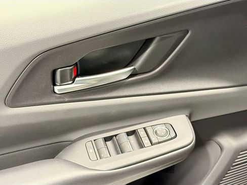 New 2026 Toyota Prius XLE FWD image 16