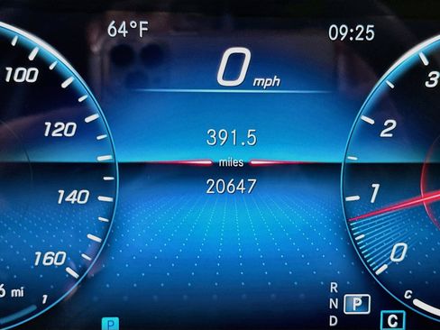 Used 2022 Mercedes-Benz E 350 Sedan image 13