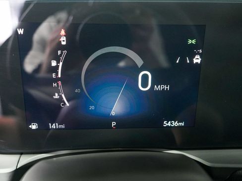 Used 2024 Buick Envista Avenir FWD image 17
