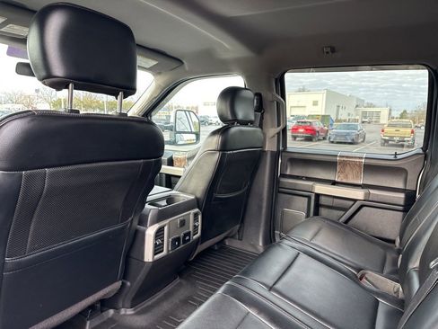 Used 2018 Ford F250 Lariat w/ Lariat Value Package image 28