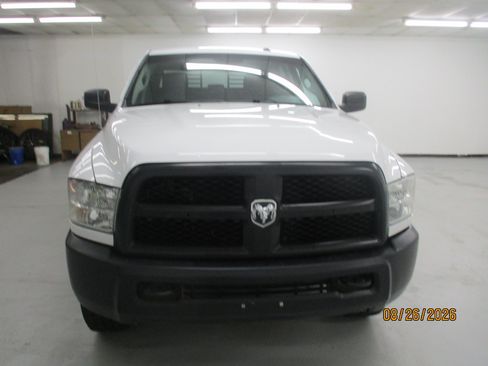 Used 2016 RAM 2500 Tradesman AWD/4WD image 2