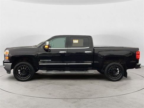Used 2015 Chevrolet Silverado 1500 LTZ image 2
