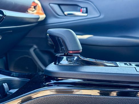 Used 2023 Toyota Prius Prime Premium image 22