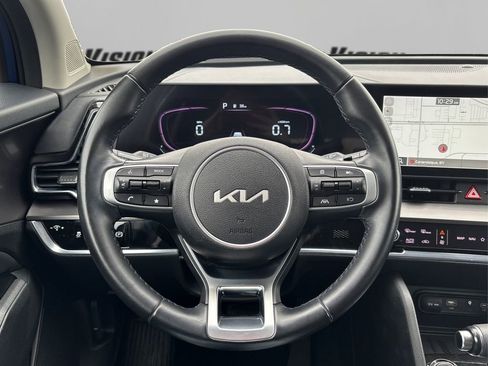 Used 2023 Kia Sportage EX image 22