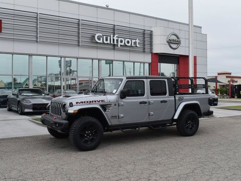 Used 2021 Jeep Gladiator Mojave w/ LED Lighting Group AWD/4WD image 2
