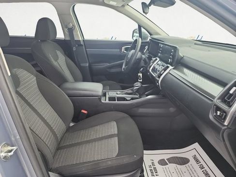 Used 2022 Kia Sorento LX FWD image 13