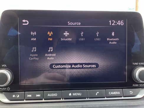 Used 2024 Nissan Rogue S FWD image 5