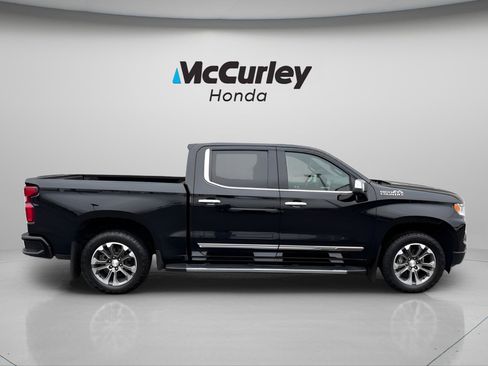 Used 2022 Chevrolet Silverado 1500 High Country image 6