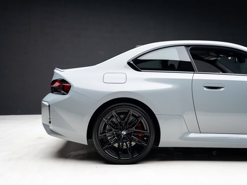 Used 2026 BMW M2 w/ Lighting Package RWD image 37