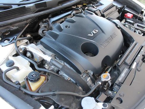 Used 2016 Nissan Maxima 3.5 S FWD image 13
