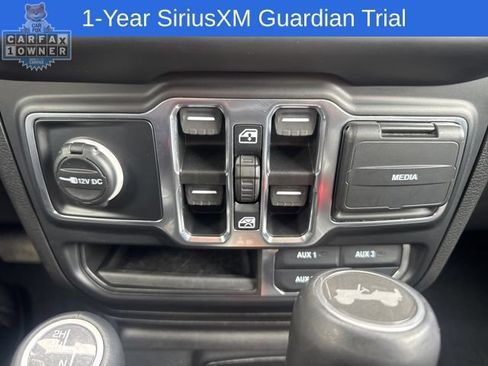 Used 2021 Jeep Wrangler Unlimited Sahara AWD/4WD image 40