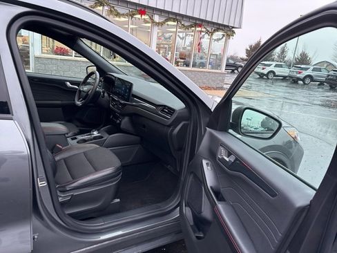 Used 2023 Ford Escape ST-Line w/ Tech Pack #1 image 6