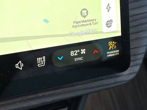 Used 2023 Rivian R1S Adventure image 30