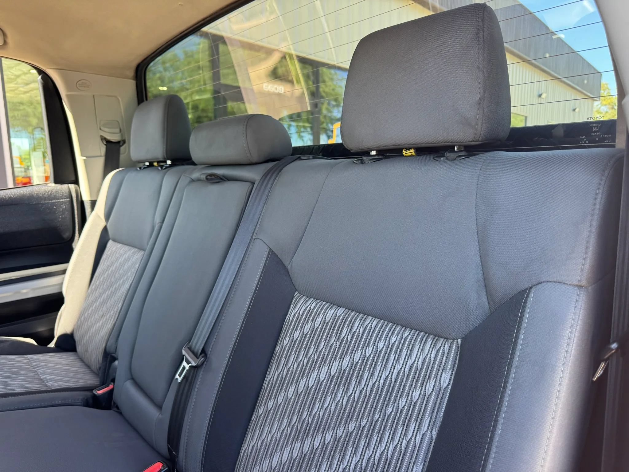 Used 2020 Toyota Tundra SR5 w/ SR5 Convenience Package RWD image 18