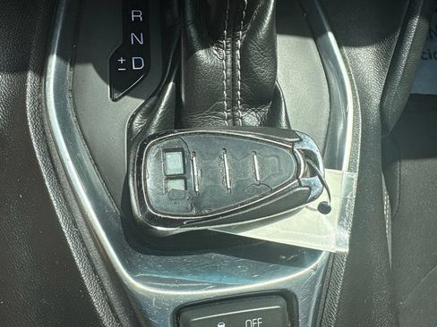 Used 2018 Chevrolet Camaro LT RWD image 42