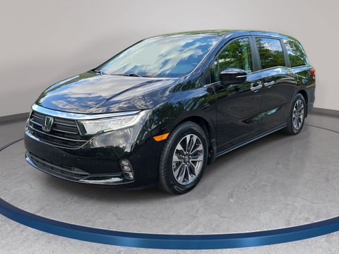 Used 2024 Honda Odyssey EX-L image 1